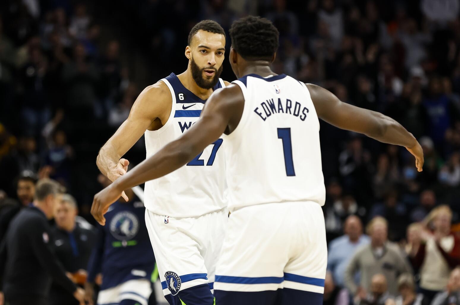 NBA彩经:湖人难胜魔术 太阳击退雄鹿 绿军拿下国王