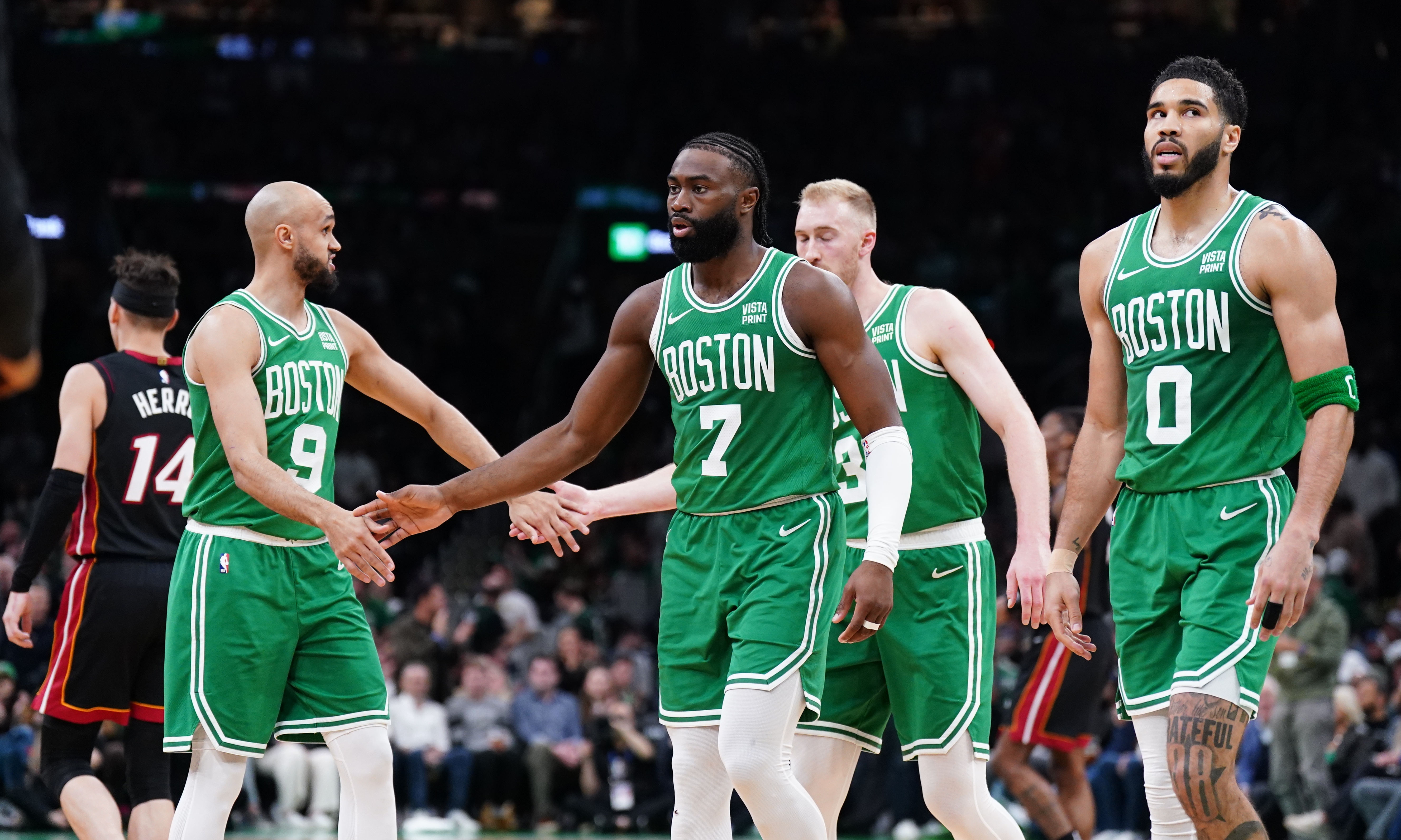  美记：绿军61亿的成交额为NBA未来球队扩张提供了新的估值参考