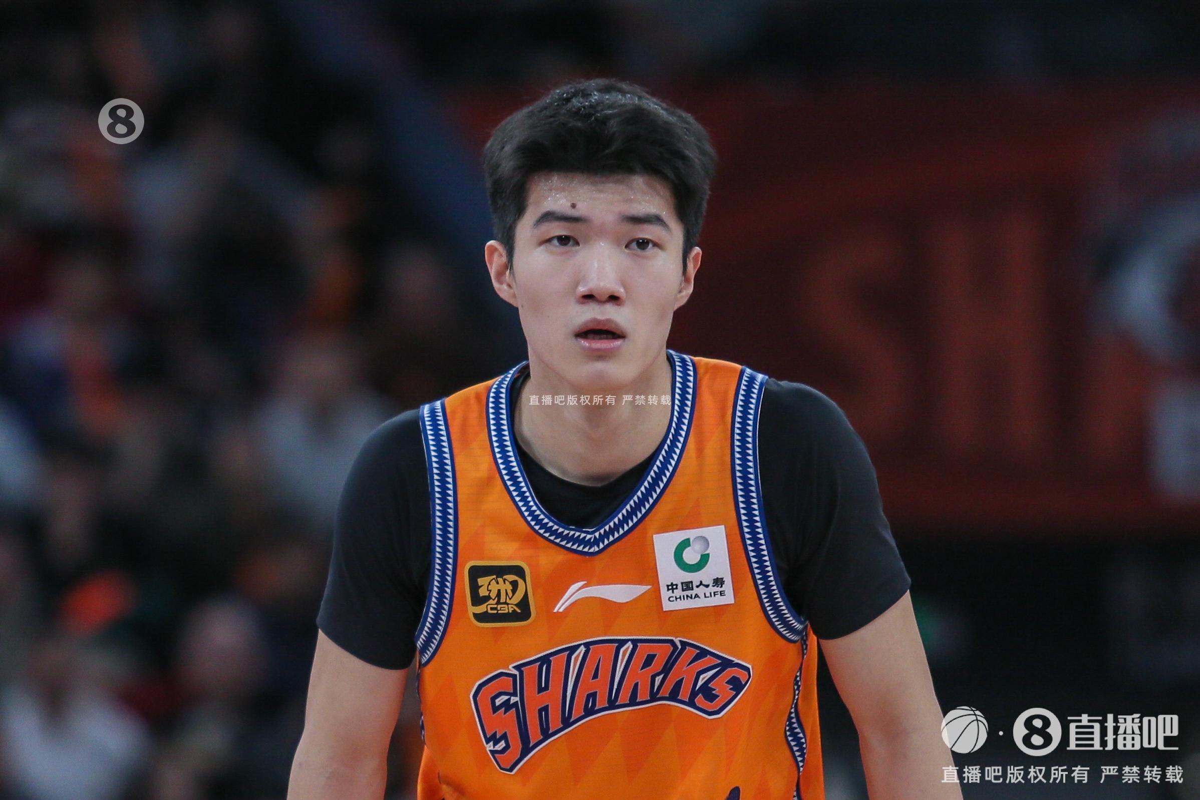  率先发力！偰李永炜首节5中4拿到11分 三分4中3